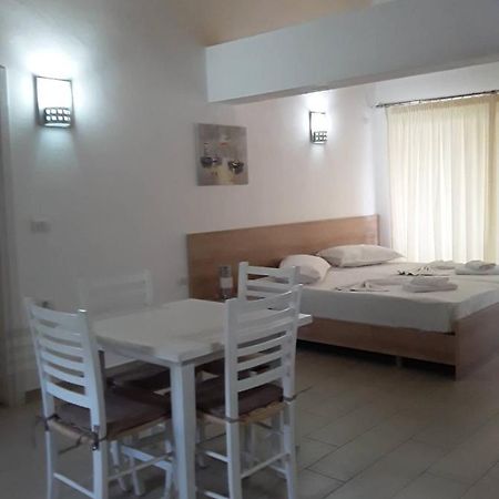 Caldera Vista Apartaments Sarande Ngoại thất bức ảnh