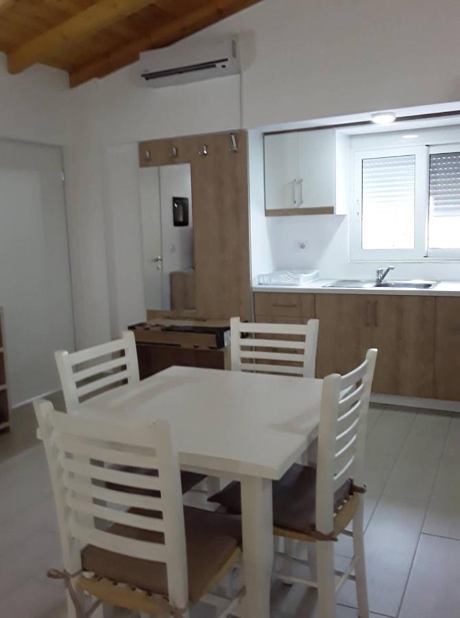 Caldera Vista Apartaments Sarande Ngoại thất bức ảnh